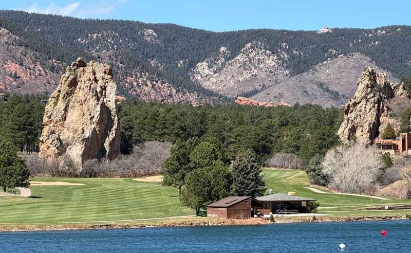 Pinnacle Pines Country Club - View of Max's snack house at the 9th Hole